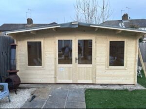 premium-landscaping-fencing (33)