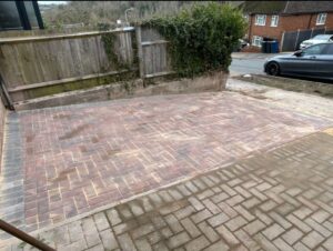 premium-landscaping-fencing (38)